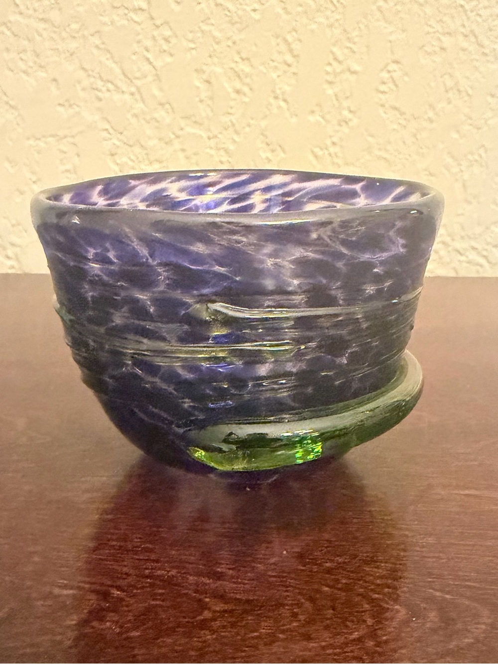 Vtg Hand Blown Art Glass Bowl Candy Dish Purple Speckle Applied Green Thread